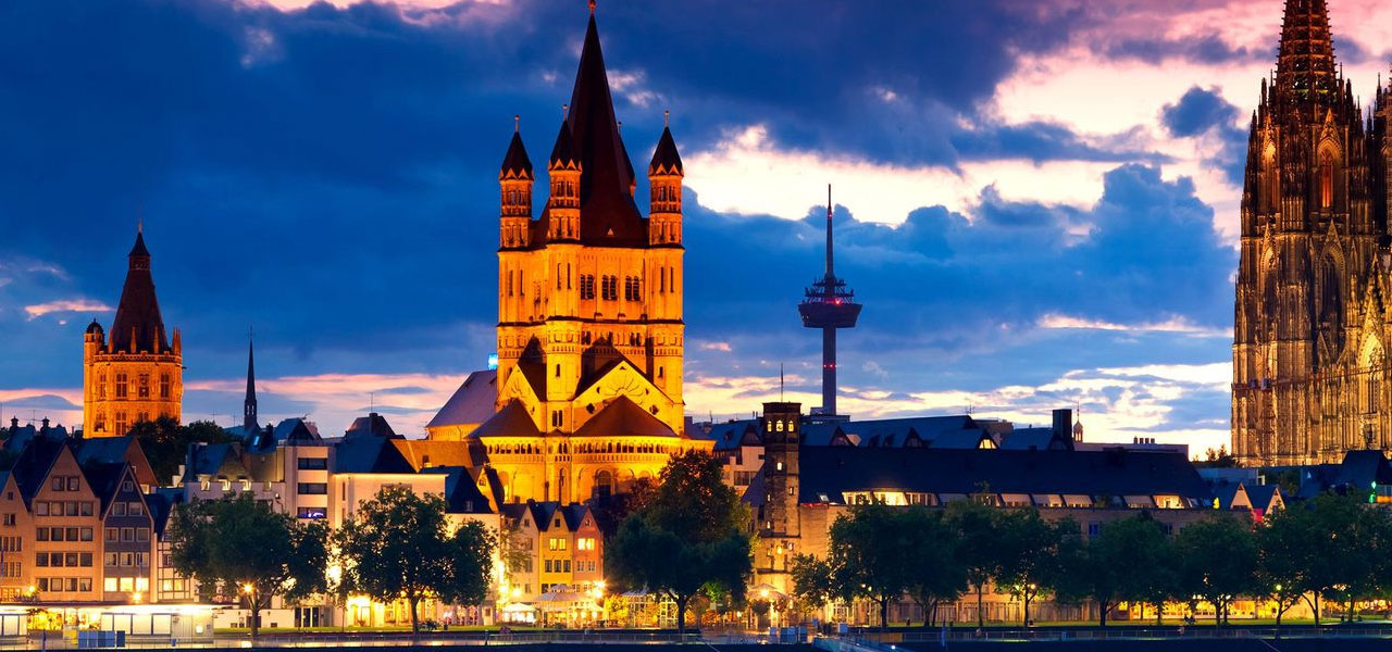 First slide [900x500]